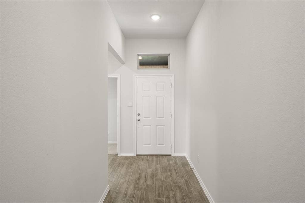 921 Abalone Avenue, Haslet, TX 76052 921 Abalone- Entry