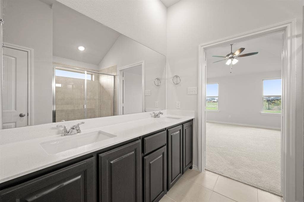 921 Abalone Avenue, Haslet, TX 76052 921 Abalone- Primary SUite-5