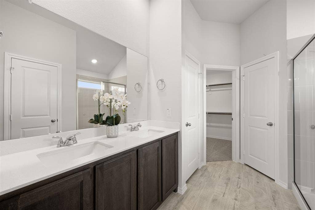 945 Abalone Avenue, Haslet, TX 76052 945 Abalone- Primary Suite-4