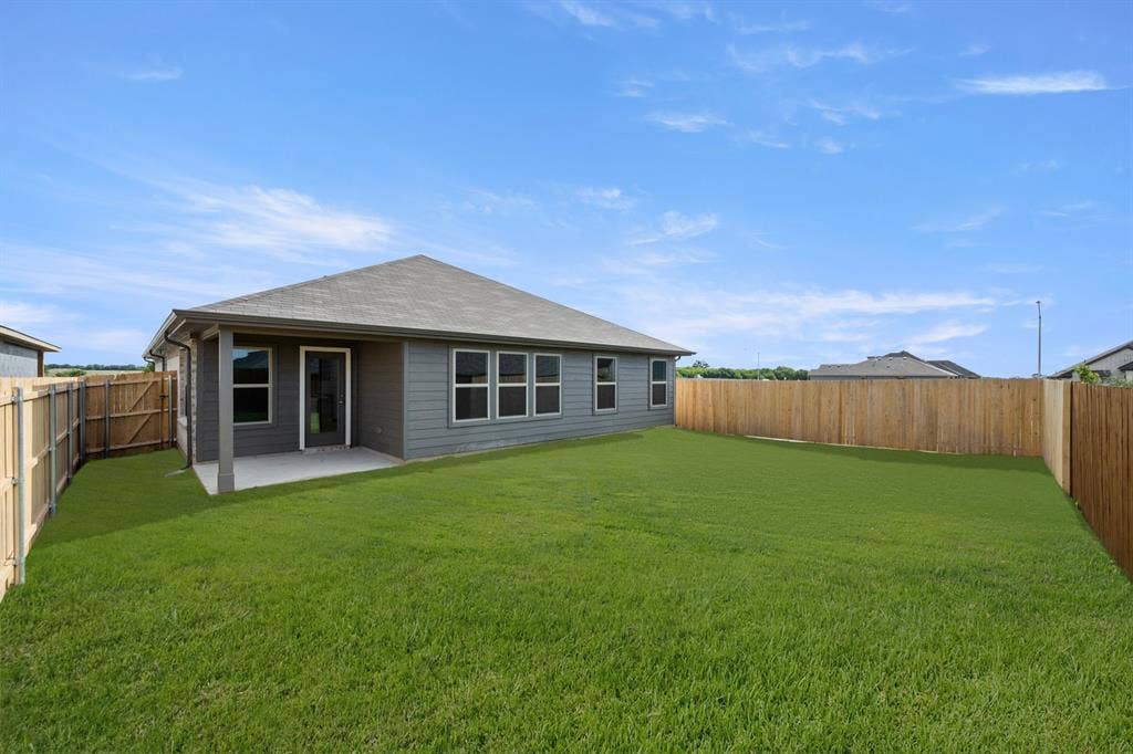 945 Abalone Avenue, Haslet, TX 76052 945 Abalone- Back-1
