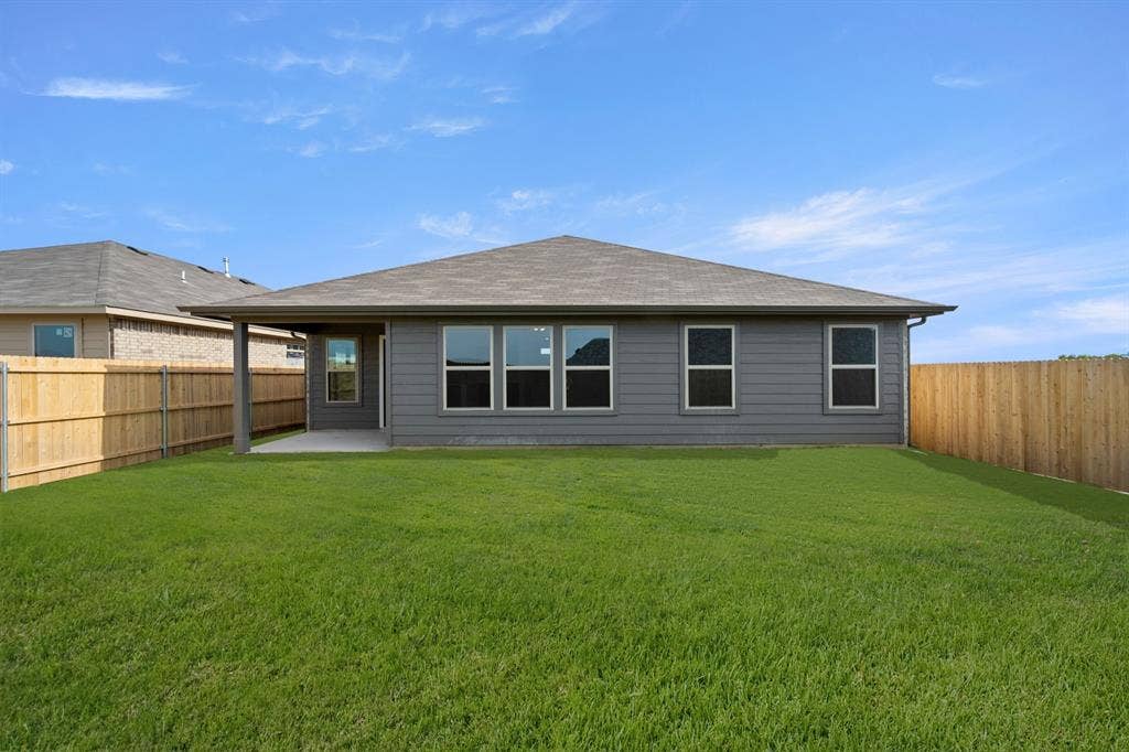 945 Abalone Avenue, Haslet, TX 76052 945 Abalone- Back-2