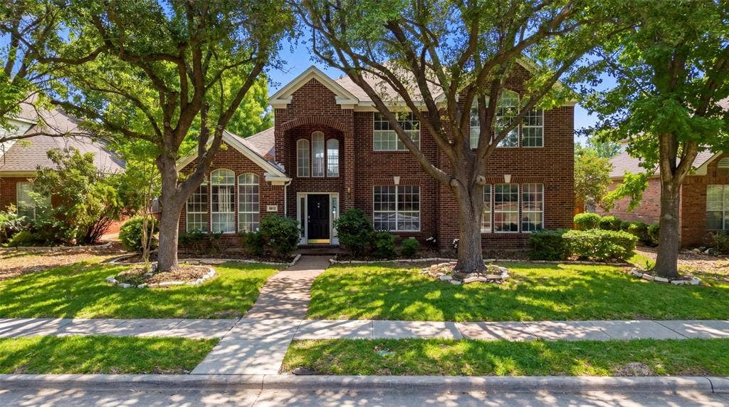 8812 Smokey Drive, Plano, TX 75025 8812 Smokey Drive, Plano, TX 75025