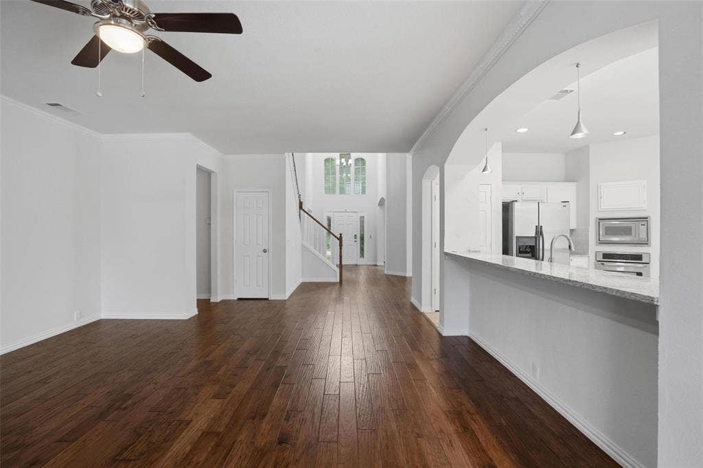 8812 Smokey Drive, Plano, TX 75025 8812 Smokey Drive, Plano, TX 75025