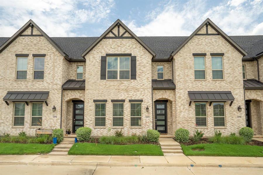 Property photo for 12972 Rockham Lane, Farmers Branch, TX