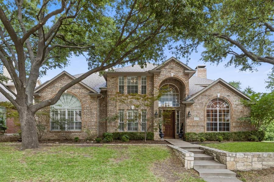 Property photo for 5800 Kingsbrook Drive, Plano, TX