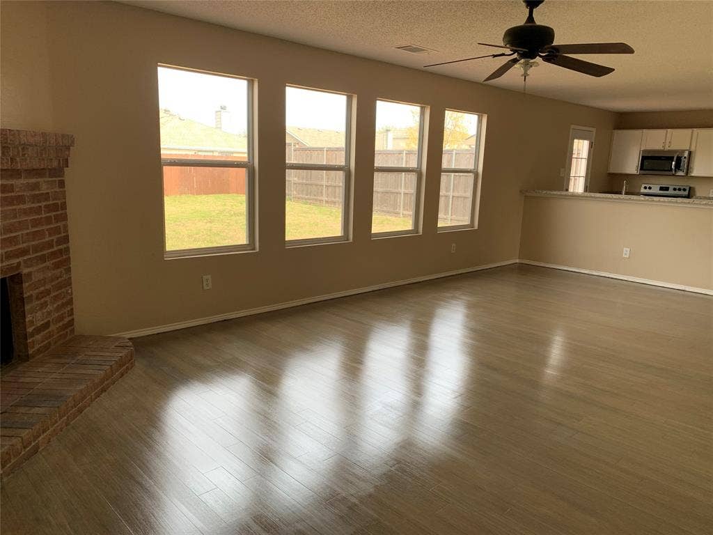 9512 George Bush Drive, McKinney, TX 75072 9512 George Bush Drive, McKinney, TX 75072