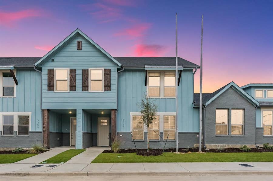 Property photo for 9713 Thorncrown Lane, Fort Worth, TX