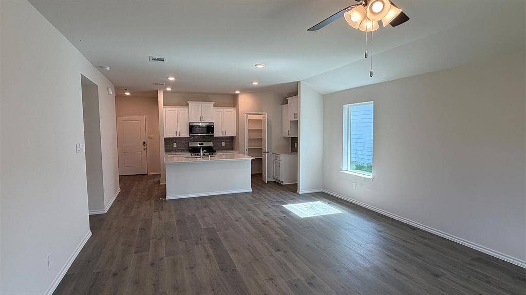3013 Hidden Valley Drive, Lindale, TX 75771 3013 Hidden Valley Drive, Lindale, TX 75771