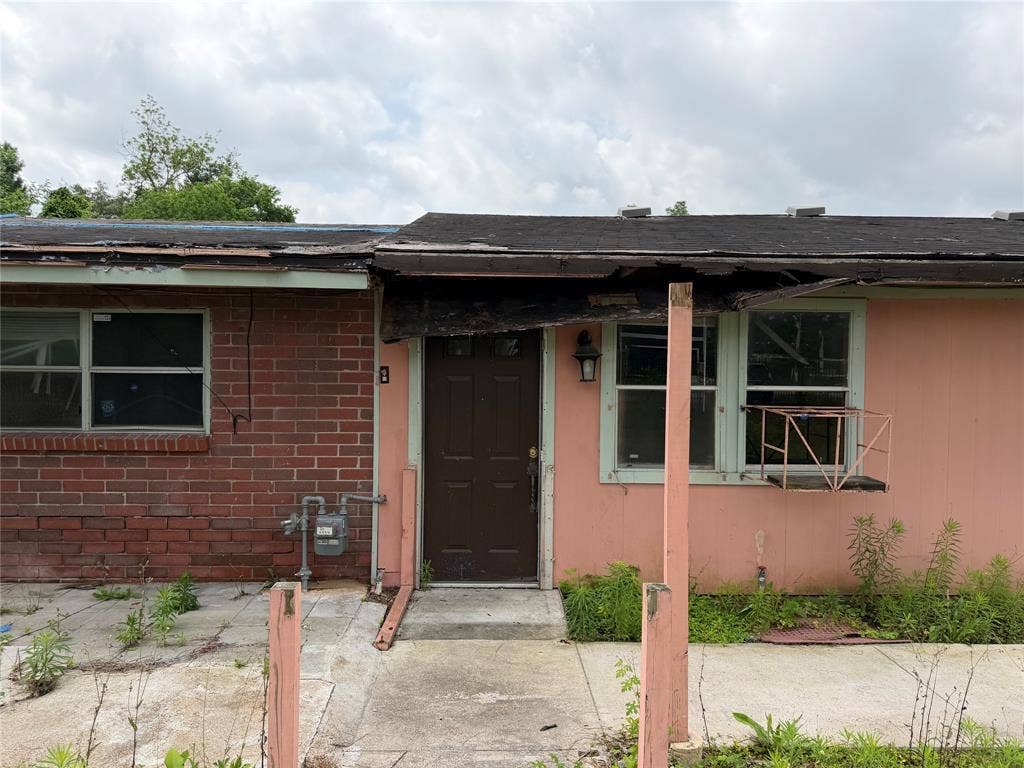4600 Ireland Street, Houston, TX 77016 4600 Ireland Street, Houston, TX 77016