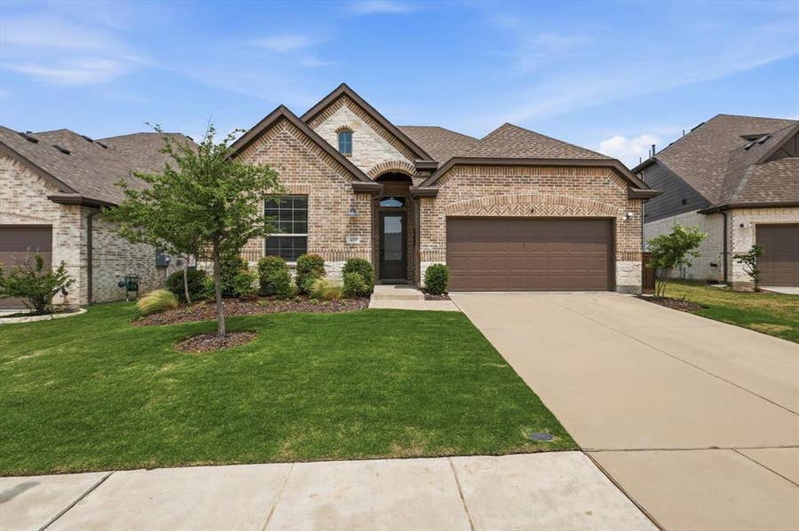 Property photo for 405 Hummingbird Drive, Celina, TX