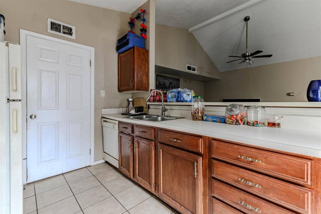 434 Pogue Street, Cedar Hill, TX 75104 434 Pogue Street, Cedar Hill, TX 75104