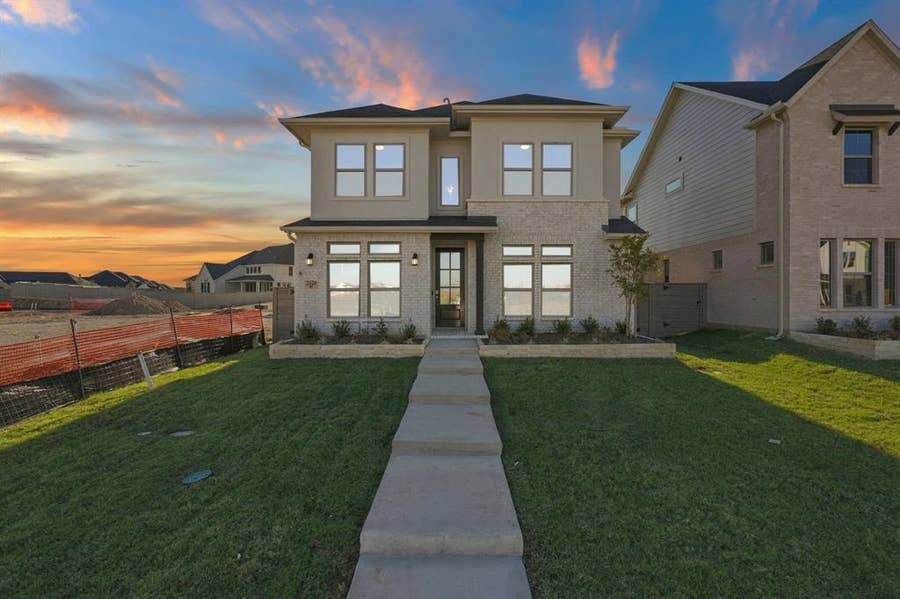 Property photo for 2424 Trailrunner Drive, Celina, TX