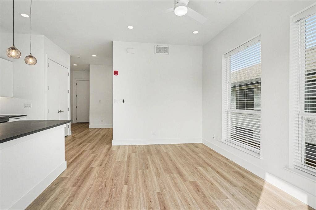 2217 N Fitzhugh Avenue, #203, Dallas, TX 75204 2217 N Fitzhugh Avenue, #203, Dallas, TX 75204