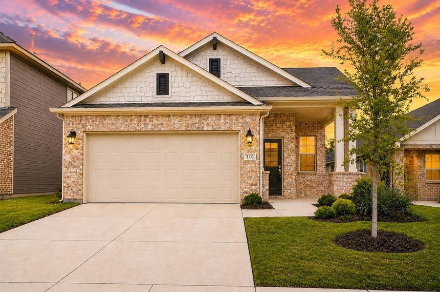 Property photo for 310 Boston Drive, Princeton, TX