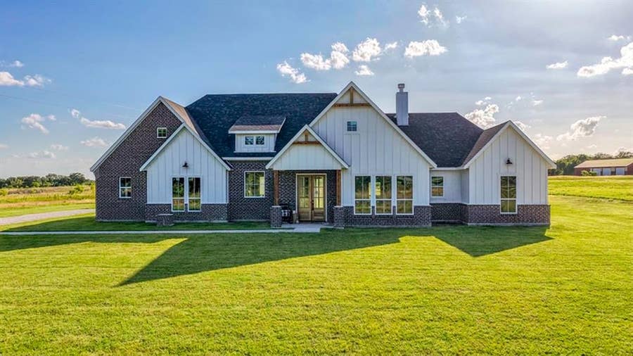 Property photo for 3171 Pear Orchard Road, Granbury, TX