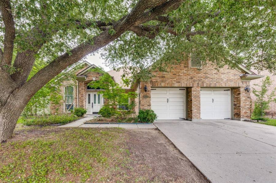 Property photo for 2616 Greencastle Lane, Plano, TX