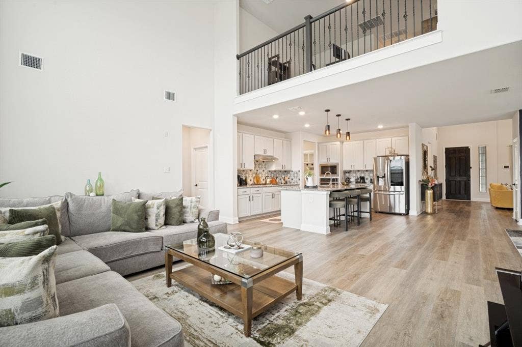 852 Vineyard Way, Forney, TX 75126