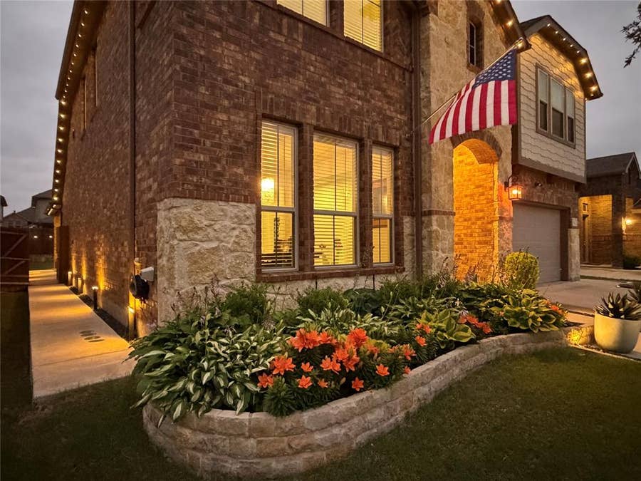 Property photo for 862 Mildren Lane, Fate, TX