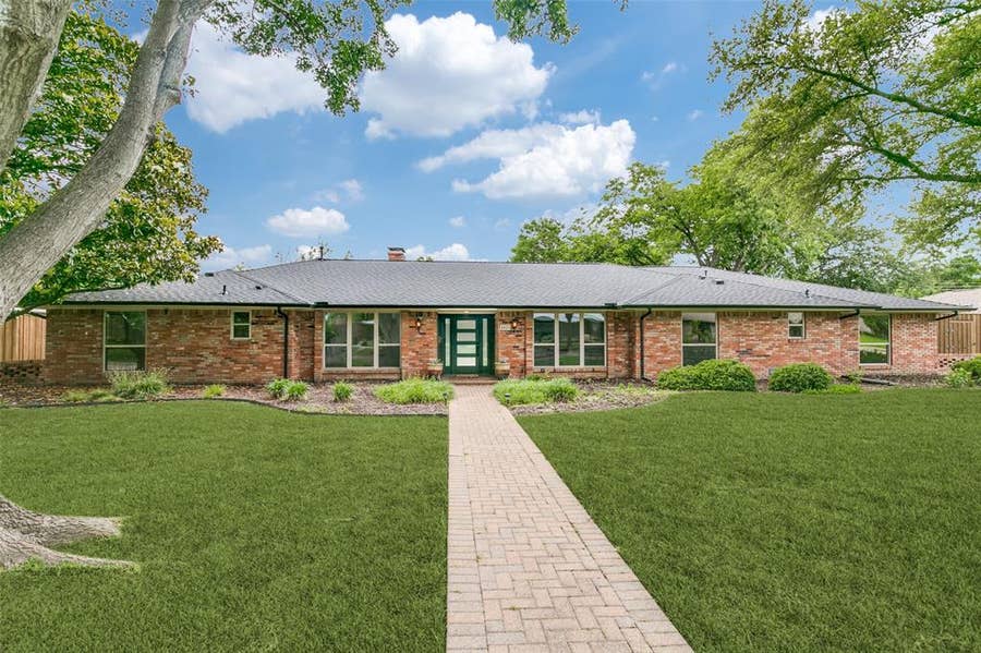Property photo for 4426 Laren Lane, Dallas, TX