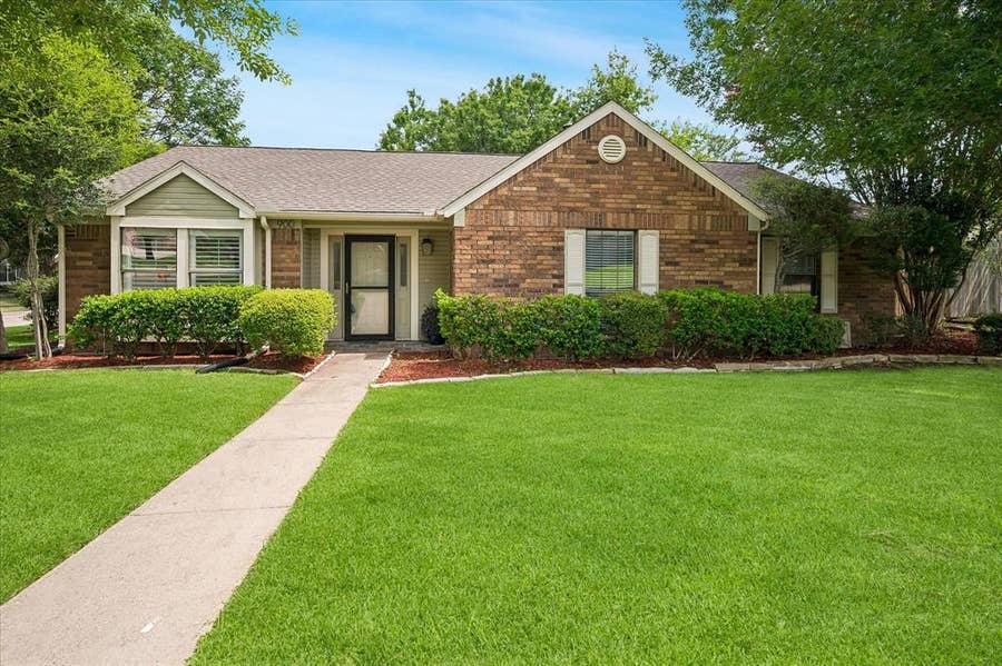 Property photo for 900 Tupelo Drive, Coppell, TX