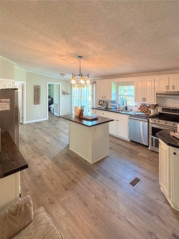 19792 Creekside Drive, Flint, TX 75762 19792 Creekside Drive, Flint, TX 75762