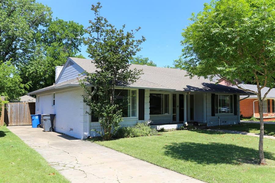 Property photo for 6433 Danbury Lane, Dallas, TX
