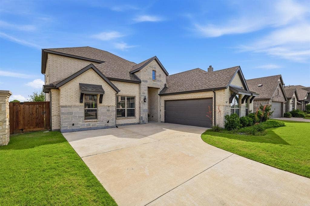 3004 Chesterfield Lane, Mansfield, TX 76084 Front of House