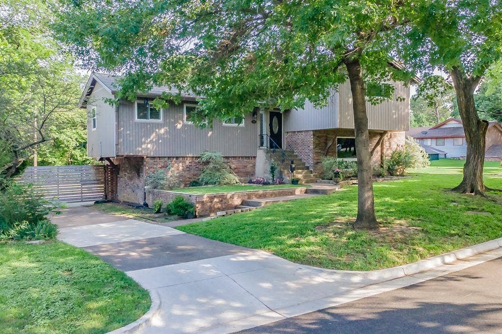 509 Westcliff Drive, Euless, TX 76040 509 Westcliff Drive, Euless, TX 76040