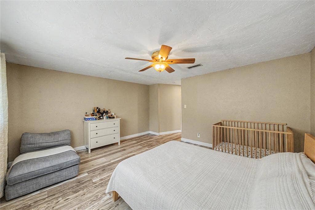 509 Westcliff Drive, Euless, TX 76040 509 Westcliff Drive, Euless, TX 76040