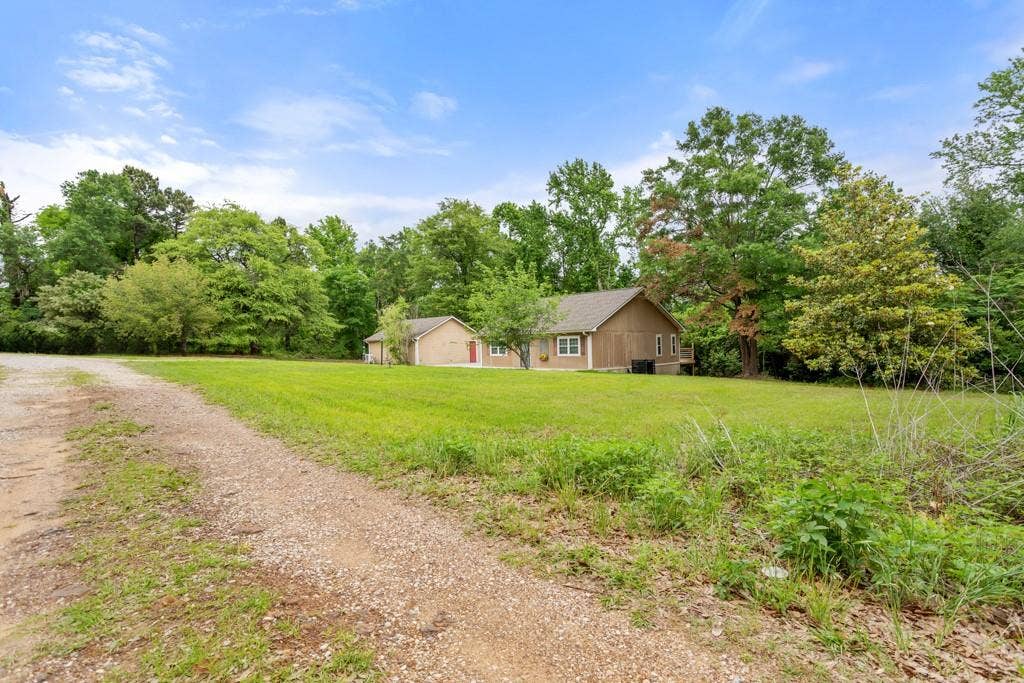 448 N Hill, Tyler, TX 75706 448 N Hill, Tyler, TX 75706