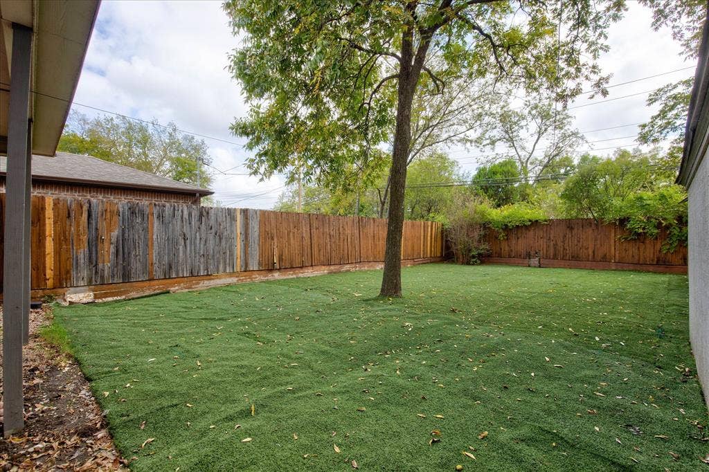 2521 Benbrook Boulevard, Fort Worth, TX 76109 2521 Benbrook Boulevard, Fort Worth, TX 76109