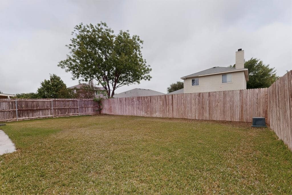 4328 Tranquility Drive, Fort Worth, TX 76244