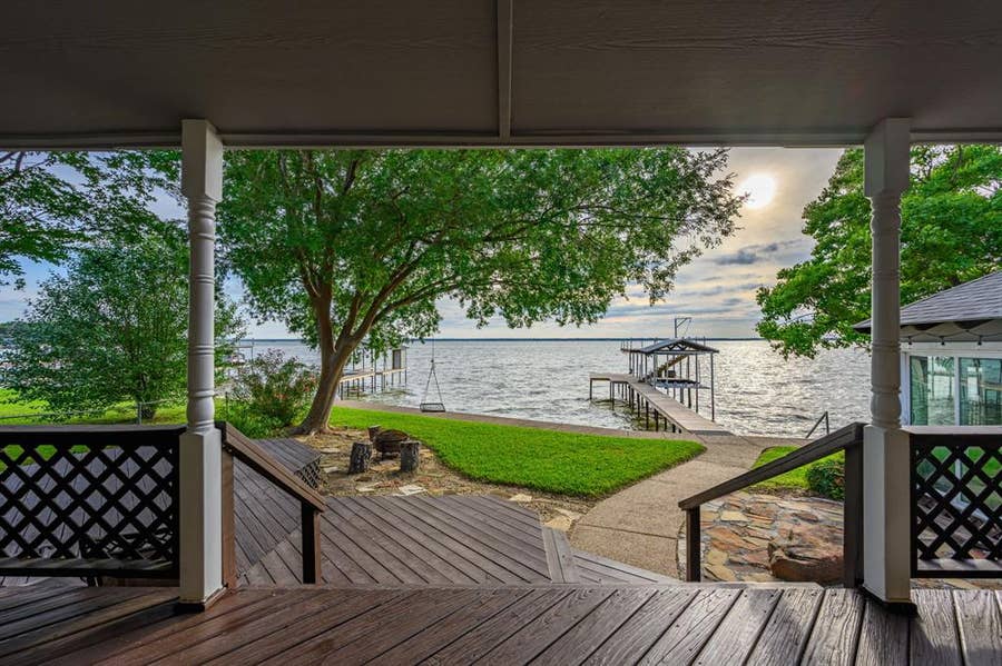 Property photo for 431 Jib Drive, Gun Barrel City, TX