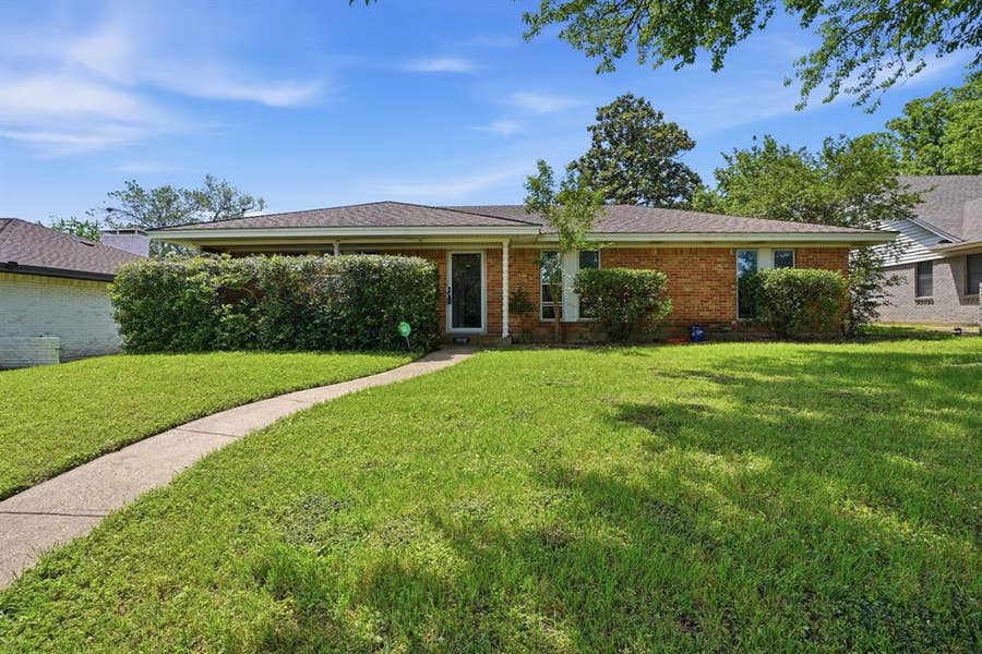 Property photo for 1910 Dancliff Drive, Dallas, TX