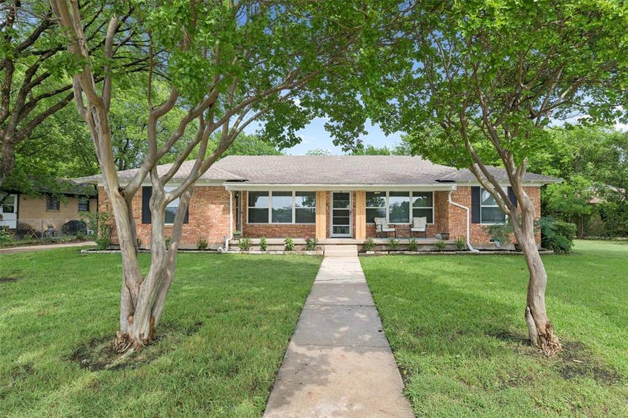 Property photo for 9504-9506 Mercer Drive, Dallas, TX