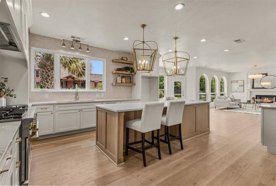 Property photo for 4 Foxborough Court, Heath, TX