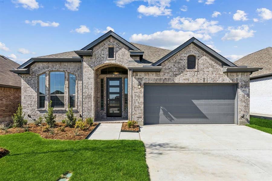 Property photo for 1918 Huron Drive, Forney, TX