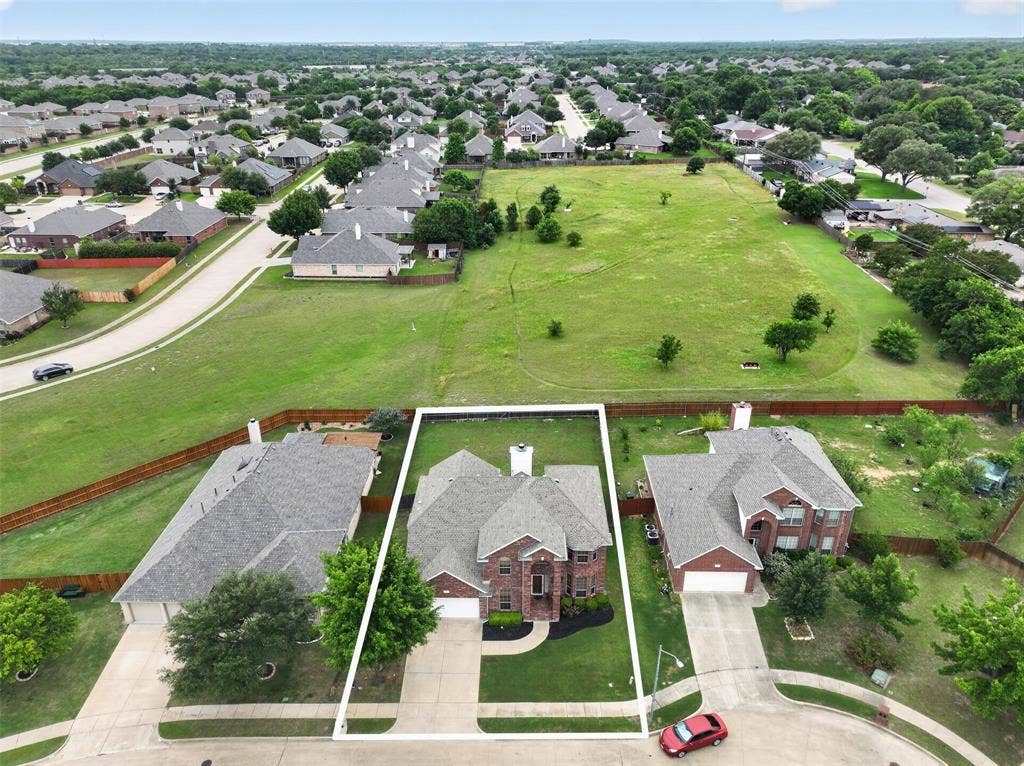 17 Tallwood Lane, Edgecliff Village, TX 76134 17 Tallwood Lane, Edgecliff Village, TX 76134