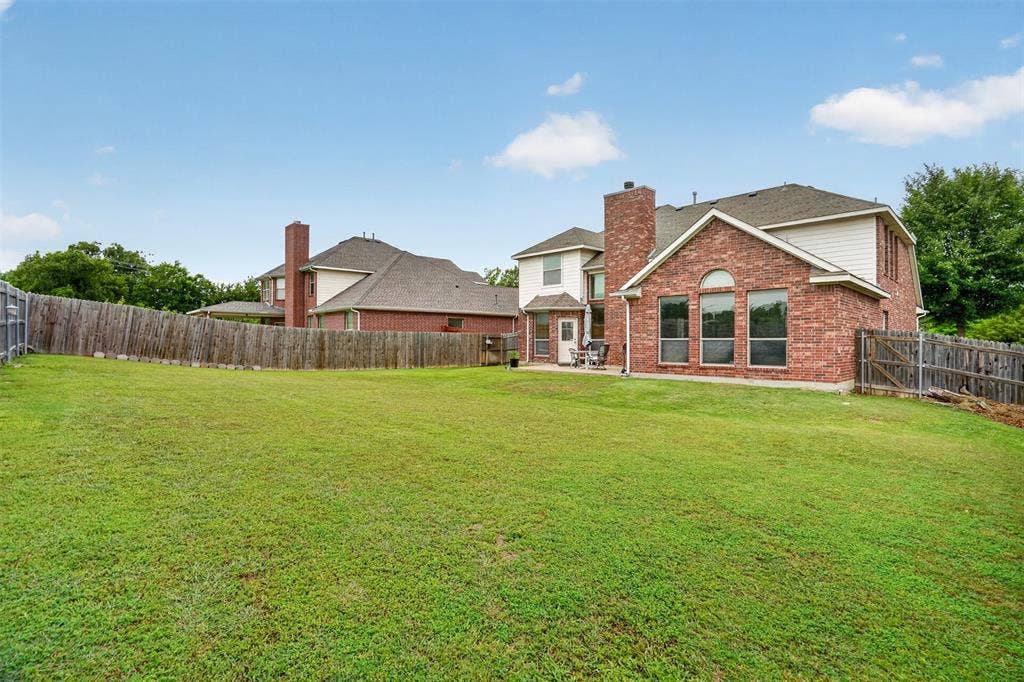 17 Tallwood Lane, Edgecliff Village, TX 76134 17 Tallwood Lane, Edgecliff Village, TX 76134