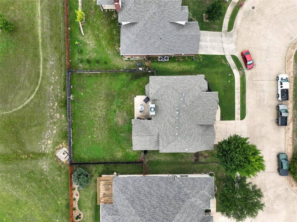 17 Tallwood Lane, Edgecliff Village, TX 76134 17 Tallwood Lane, Edgecliff Village, TX 76134