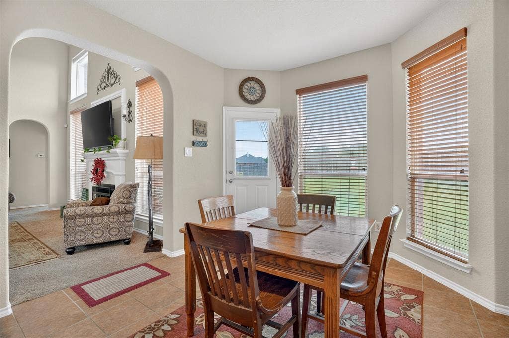 17 Tallwood Lane, Edgecliff Village, TX 76134 17 Tallwood Lane, Edgecliff Village, TX 76134