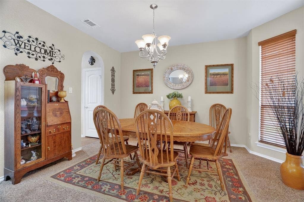 17 Tallwood Lane, Edgecliff Village, TX 76134 17 Tallwood Lane, Edgecliff Village, TX 76134