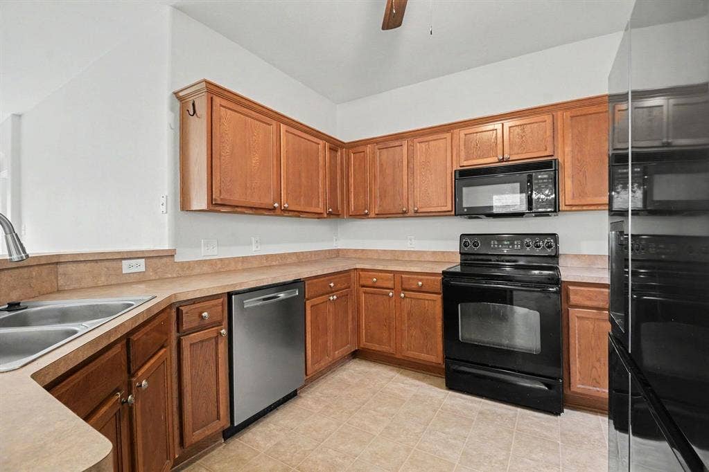 505 Creekside Drive, Princeton, TX 75407 505 Creekside Drive, Princeton, TX 75407