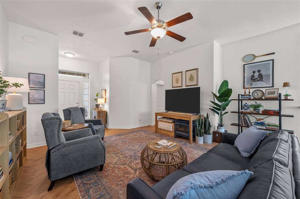 10708 Berwyn Drive, Waco, TX 76708 10708 Berwyn Drive, Waco, TX 76708
