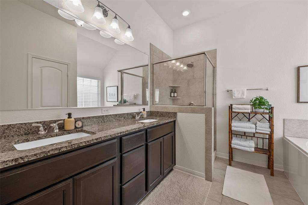 10708 Berwyn Drive, Waco, TX 76708 10708 Berwyn Drive, Waco, TX 76708