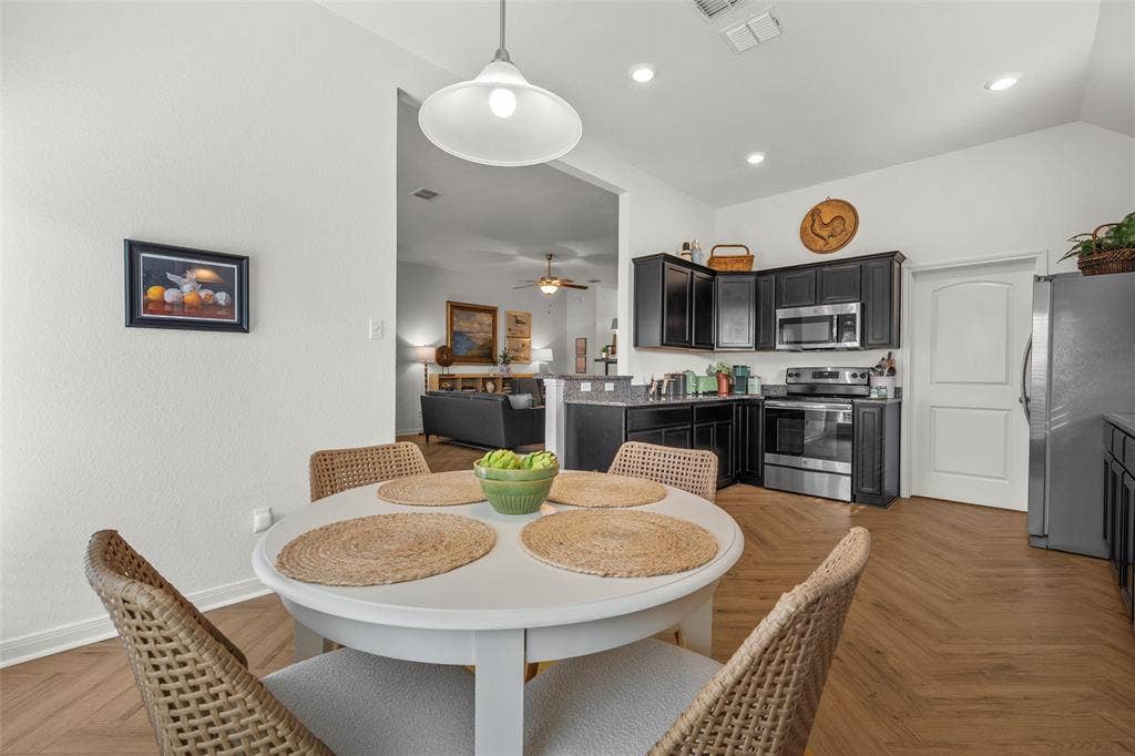10708 Berwyn Drive, Waco, TX 76708 10708 Berwyn Drive, Waco, TX 76708