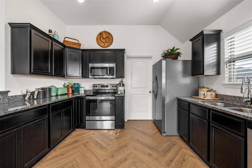 10708 Berwyn Drive, Waco, TX 76708 10708 Berwyn Drive, Waco, TX 76708