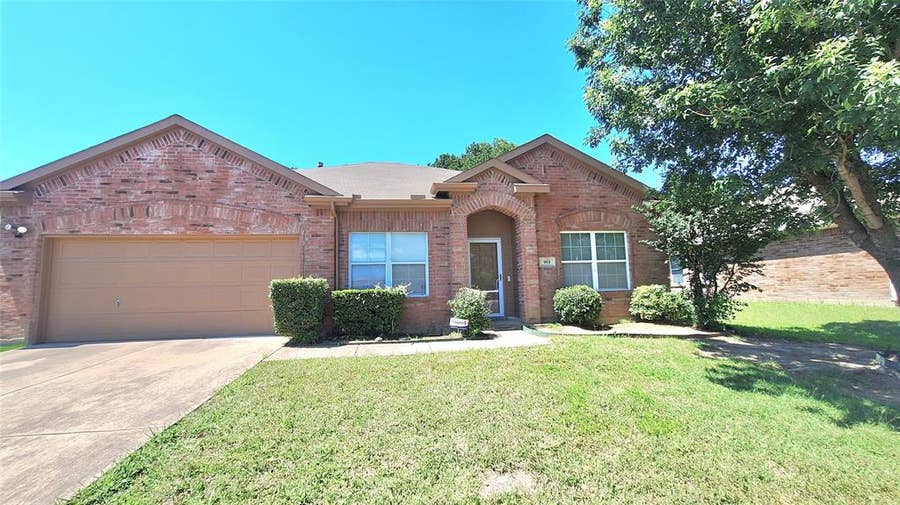 Property photo for 953 Hannah Way, Dallas, TX