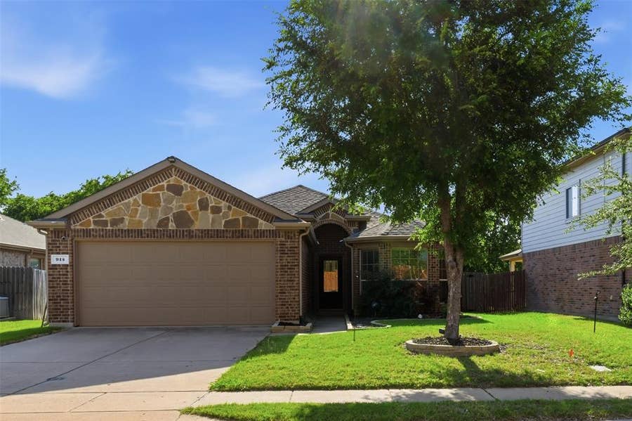 Property photo for 914 Cottonwood Trail, Anna, TX