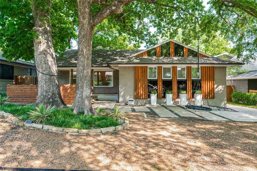 Property photo for 9020 Westbriar Drive, Dallas, TX